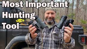 Hunting with binoculars or a camera