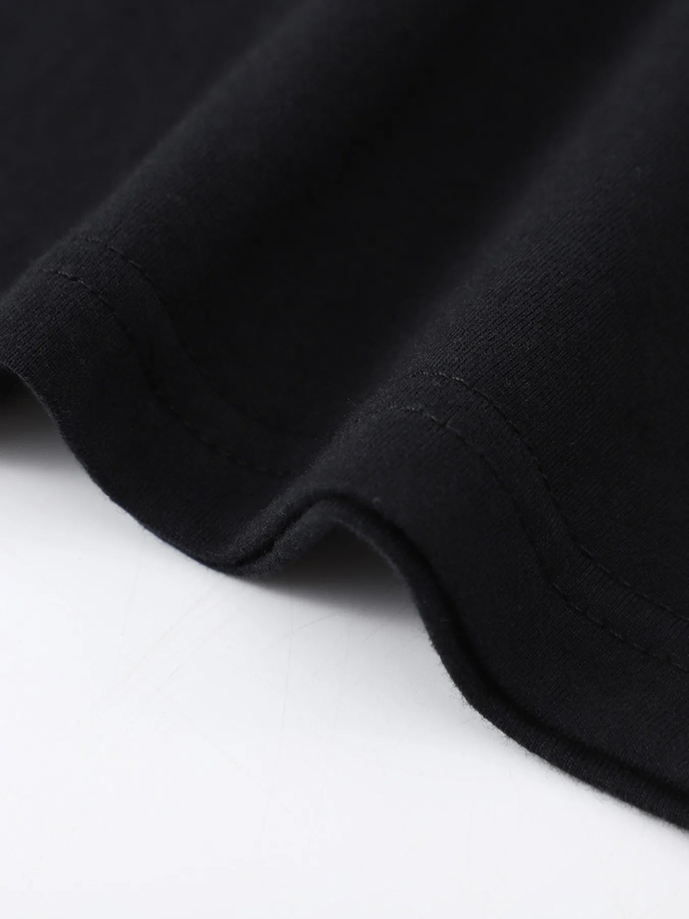 Men's Patriotic Deer Hunting T-shirt - Regular Edition, Casual Style, Machine Washable, Perfect for Spring and Autumn Seasons