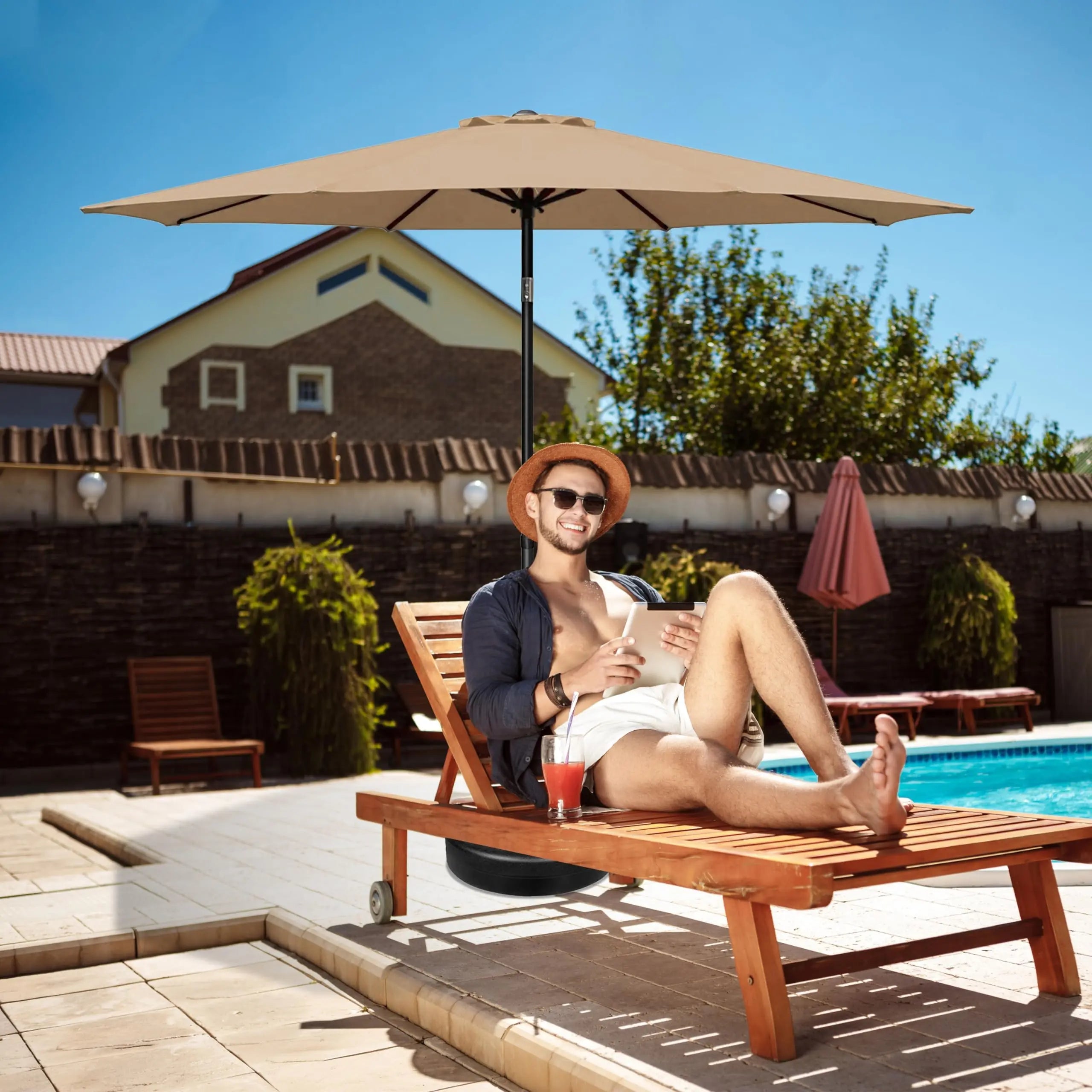 9' Outdoor Patio Umbrella, Market Table Umbrella with 8 Sturdy Ribs, Push Button Tilt and Crank for Garden, Yard, Pool